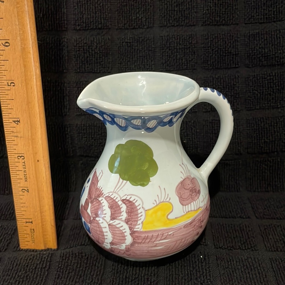 Oud Delft colonial Williamsburg restoration mini pitcher